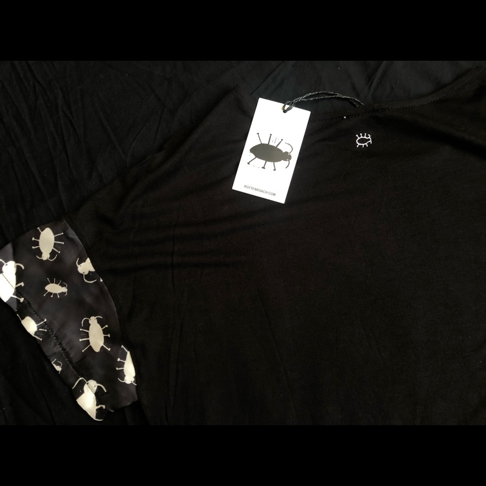Rotten roach Tee